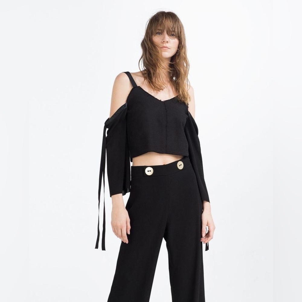 Zara Sabrina Off Shoulder Tweed Crop Top in Black, size‎ M
